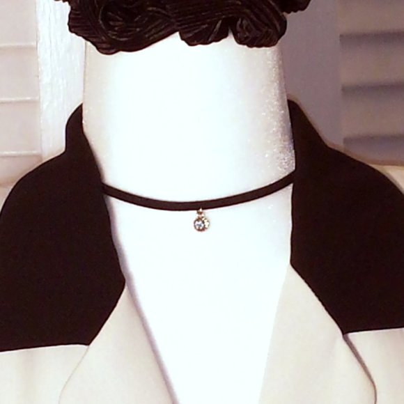 Ivory & Black Vintage Chaus Dress - Picture 2 of 3